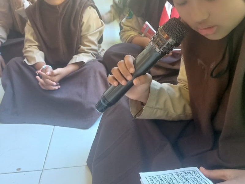 Rutin Pembacaan Yasin di Hari Jum'at