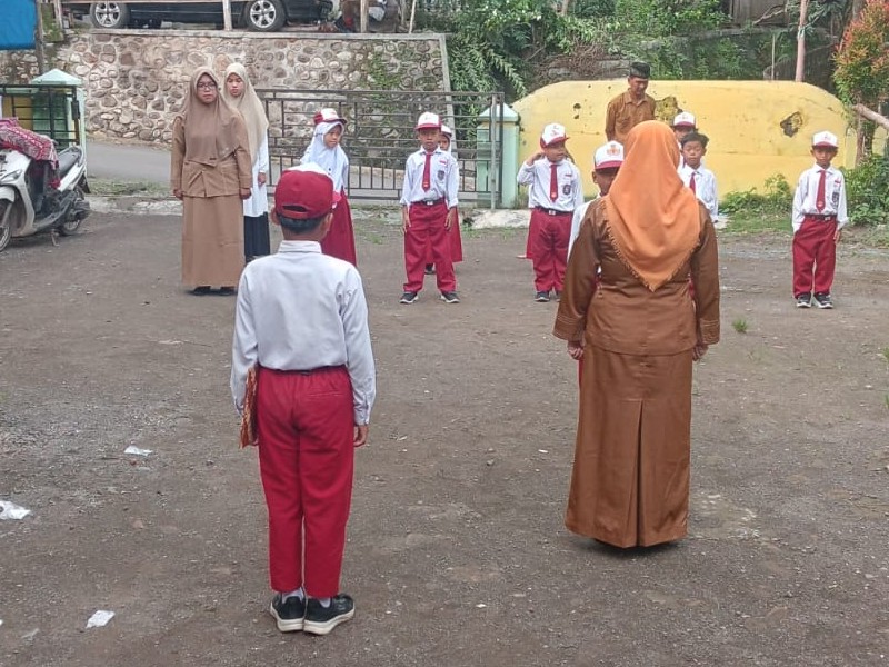 Upacara Bendera Mengawali Semester Genap 2026